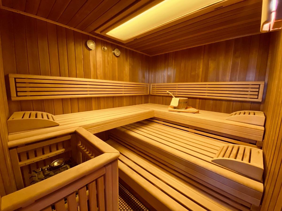 Private Spa Mit Sauna Und Whirlpool Schrozberg Kültér fotó